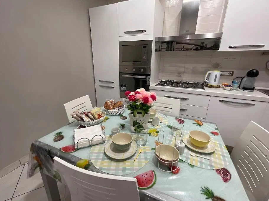 Casa Vacanze “Da Nenne” Napels Appartement
